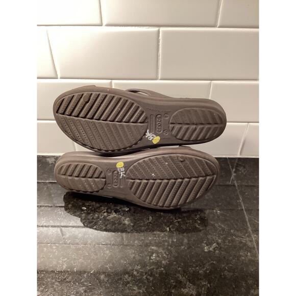 Crocs Women's Slide Strappy Wedge Sanrah Sandals Gold Medallion Brown Size W7 - Picture 9 of 10